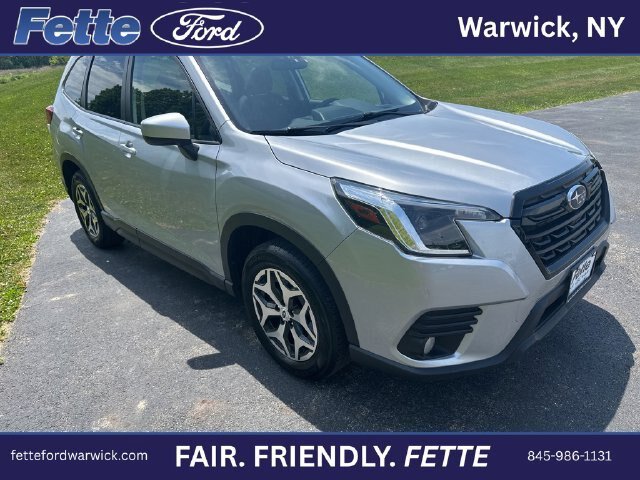 Used 2023 Subaru Forester Premium AWD/4WD image 4
