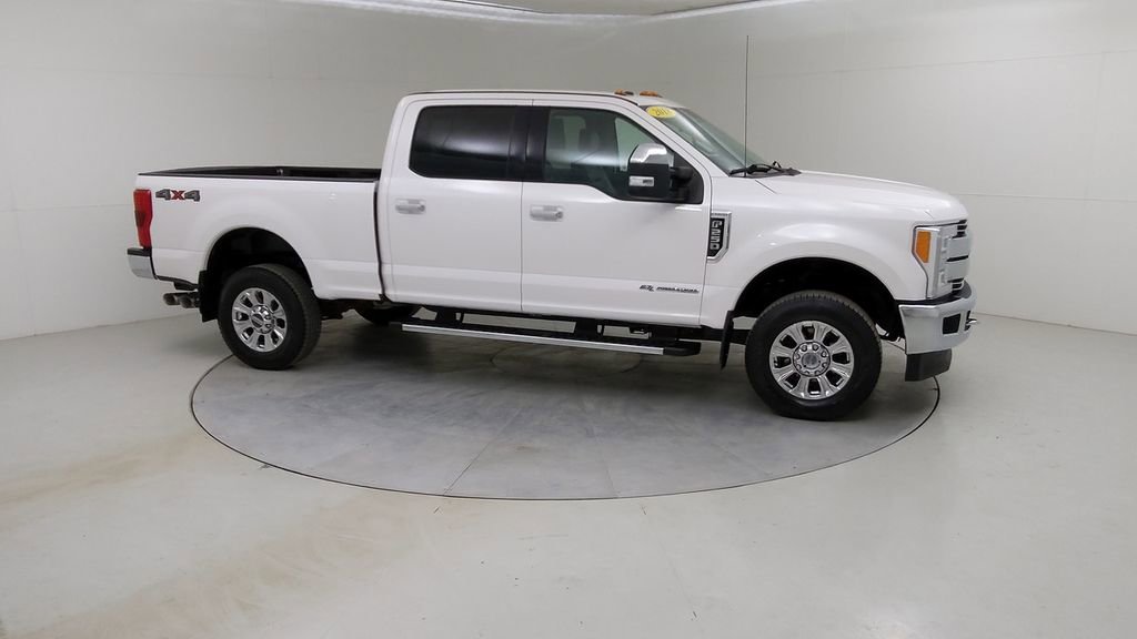 Certified 2018 Ford F250 Lariat w/ Chrome Package image 12