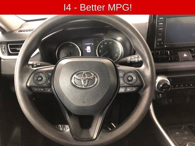 Used 2022 Toyota RAV4 LE AWD/4WD image 7