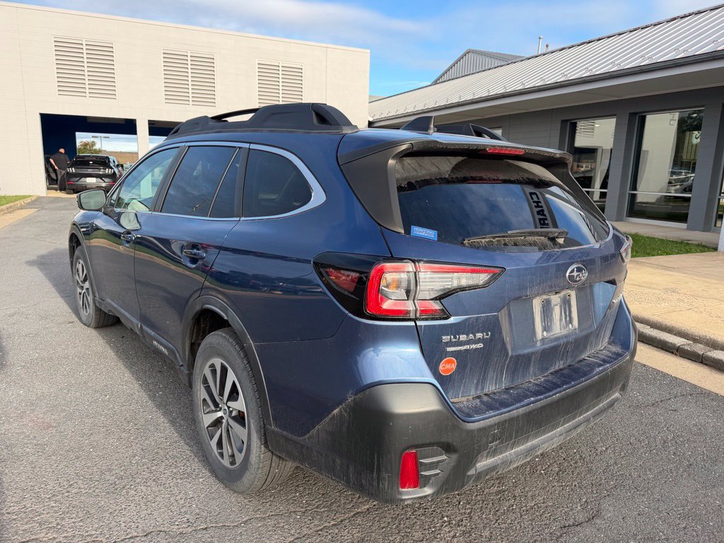 Used 2020 Subaru Outback Premium AWD/4WD image 3