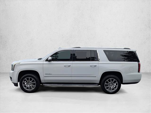 Used 2019 GMC Yukon XL Denali w/ Open Road Package RWD image 9