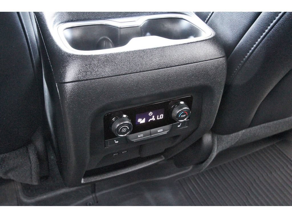 Used 2025 Chevrolet Traverse High Country w/ LPO, Floor Liner Package FWD image 16