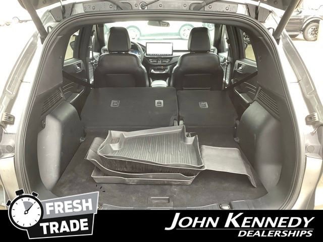 Certified 2023 Ford Escape ST-Line Select w/ Tech Pack #2 image 35