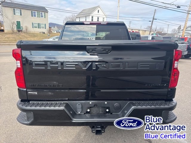 Used 2023 Chevrolet Silverado 1500 Custom w/ LPO, Dark Essentials Package image 7