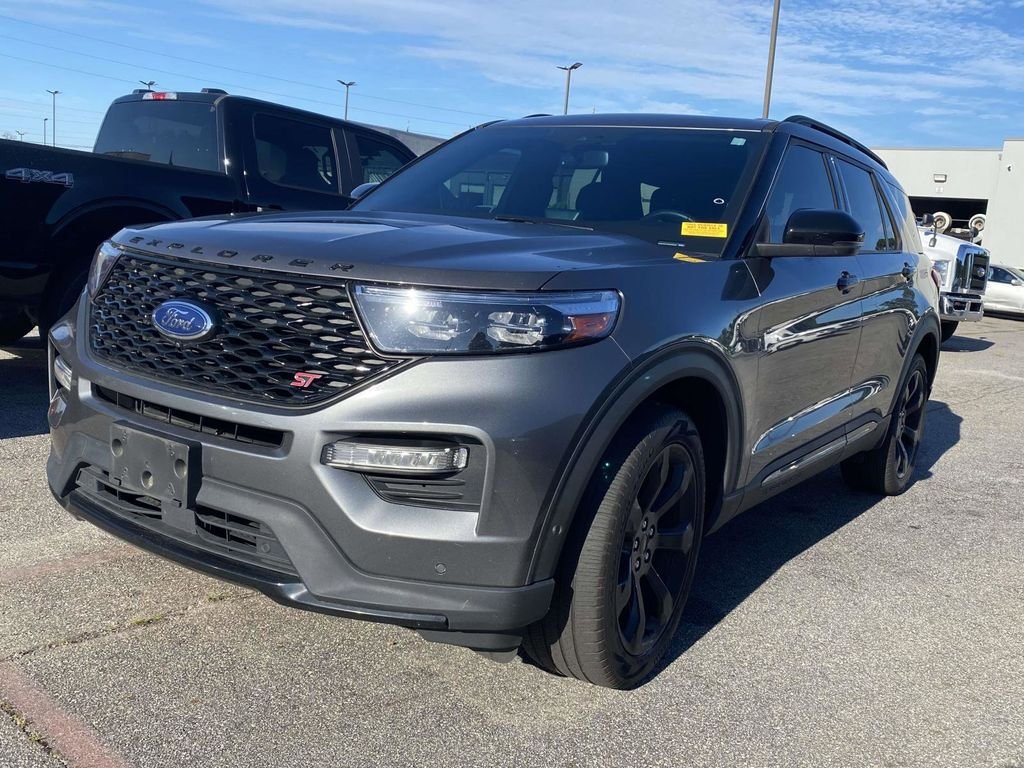 Certified 2024 Ford Explorer ST w/ Equipment Group 401A AWD/4WD image 3