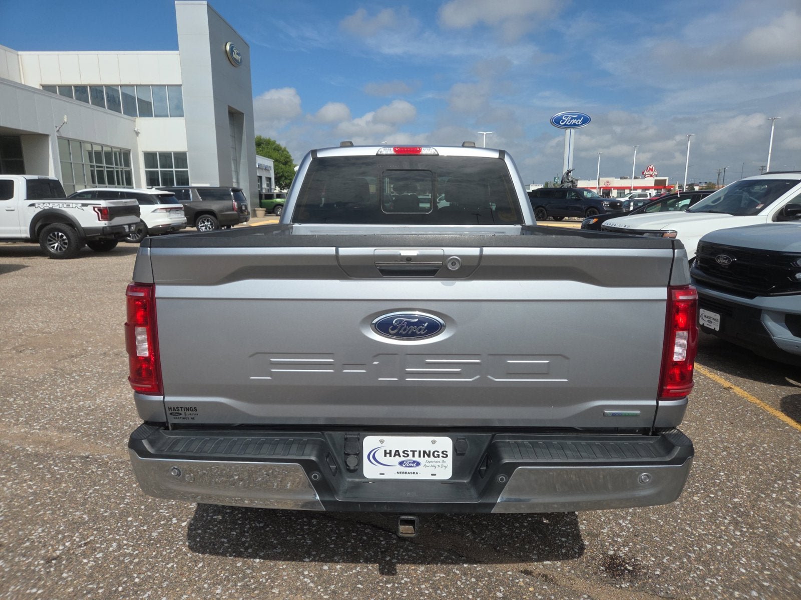 Certified 2022 Ford F150 XLT w/ Equipment Group 302A High AWD/4WD image 4