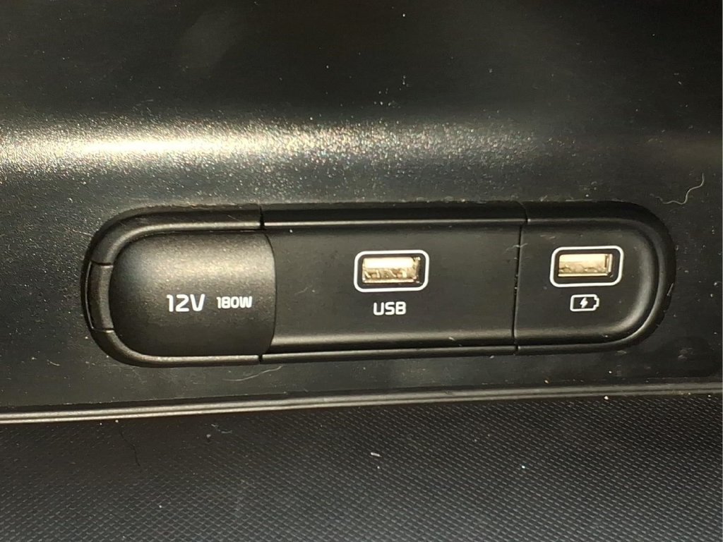 Used 2022 Kia K5 LXS AWD/4WD image 17