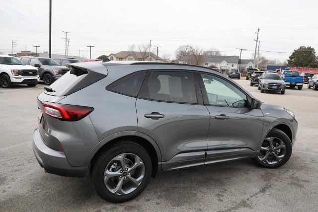 Certified 2024 Ford Escape ST-Line w/ Tech Pack #1 image 3
