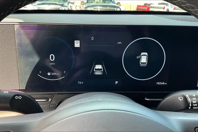 Used 2024 Hyundai Kona SEL w/ Convenience Package image 18