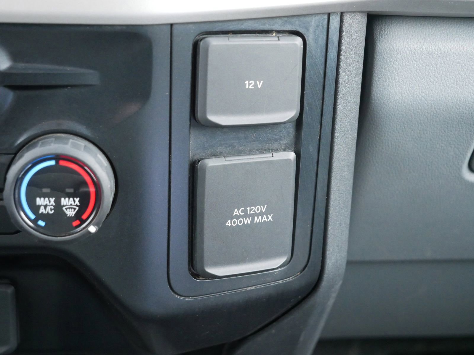 Certified 2024 Ford F350 XLT image 28