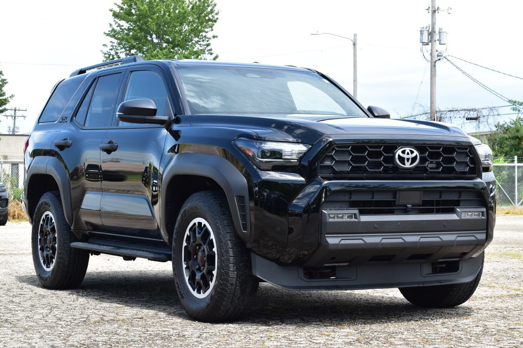 Used 2025 Toyota 4Runner TRD Off-Road AWD/4WD image 3