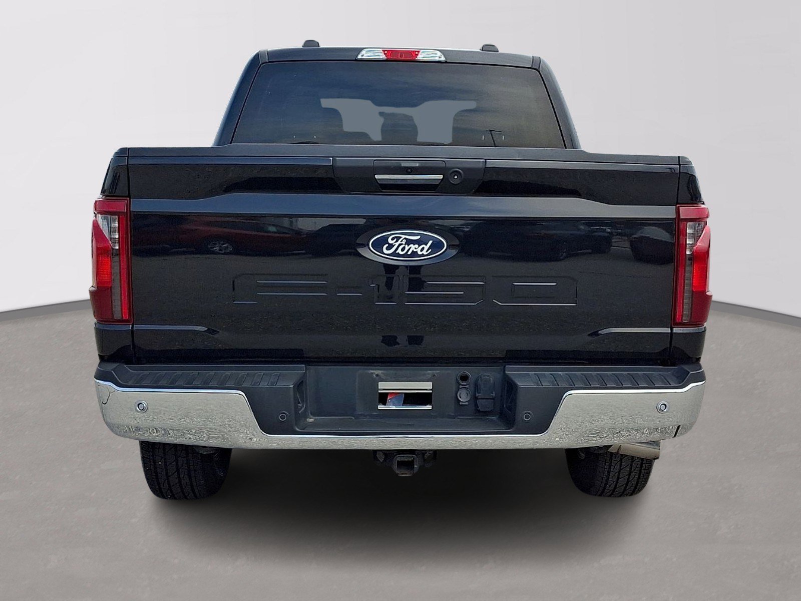 Certified 2024 Ford F150 XLT w/ Mobile Office Package image 5