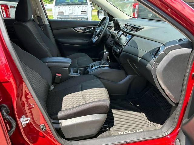 Used 2018 Nissan Rogue SV w/ Premium Package AWD/4WD image 15