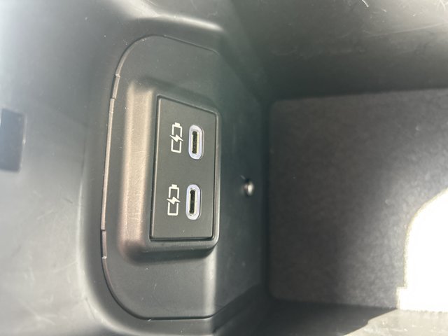 Used 2023 Toyota RAV4 XLE Premium FWD image 28