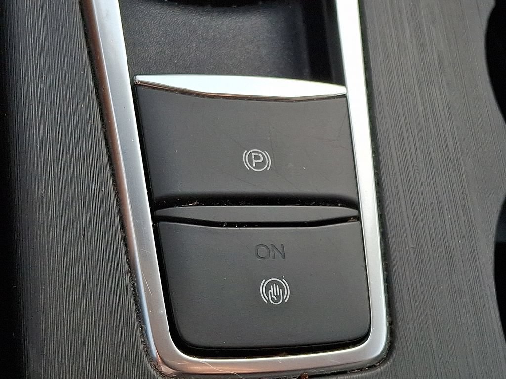 Certified 2024 Ford Escape Active AWD/4WD image 23