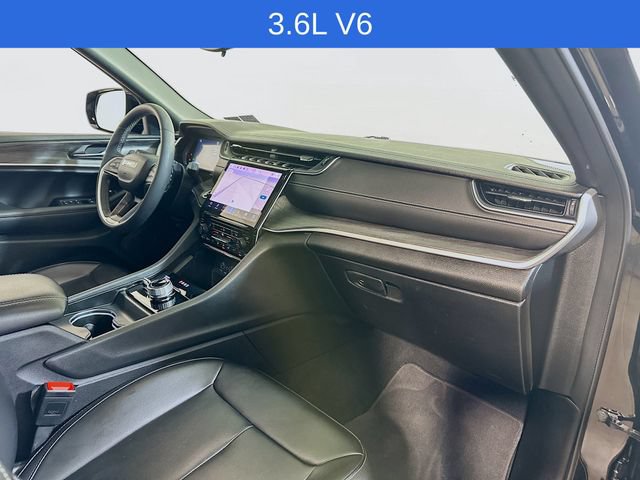 Used 2025 Jeep Grand Cherokee L Limited AWD/4WD image 37