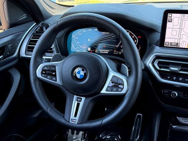 Used 2025 BMW X4 M40i AWD/4WD image 20