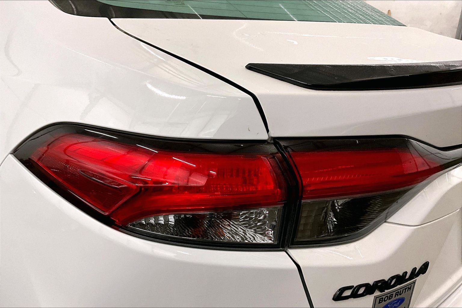 Used 2022 Toyota Corolla XSE image 28