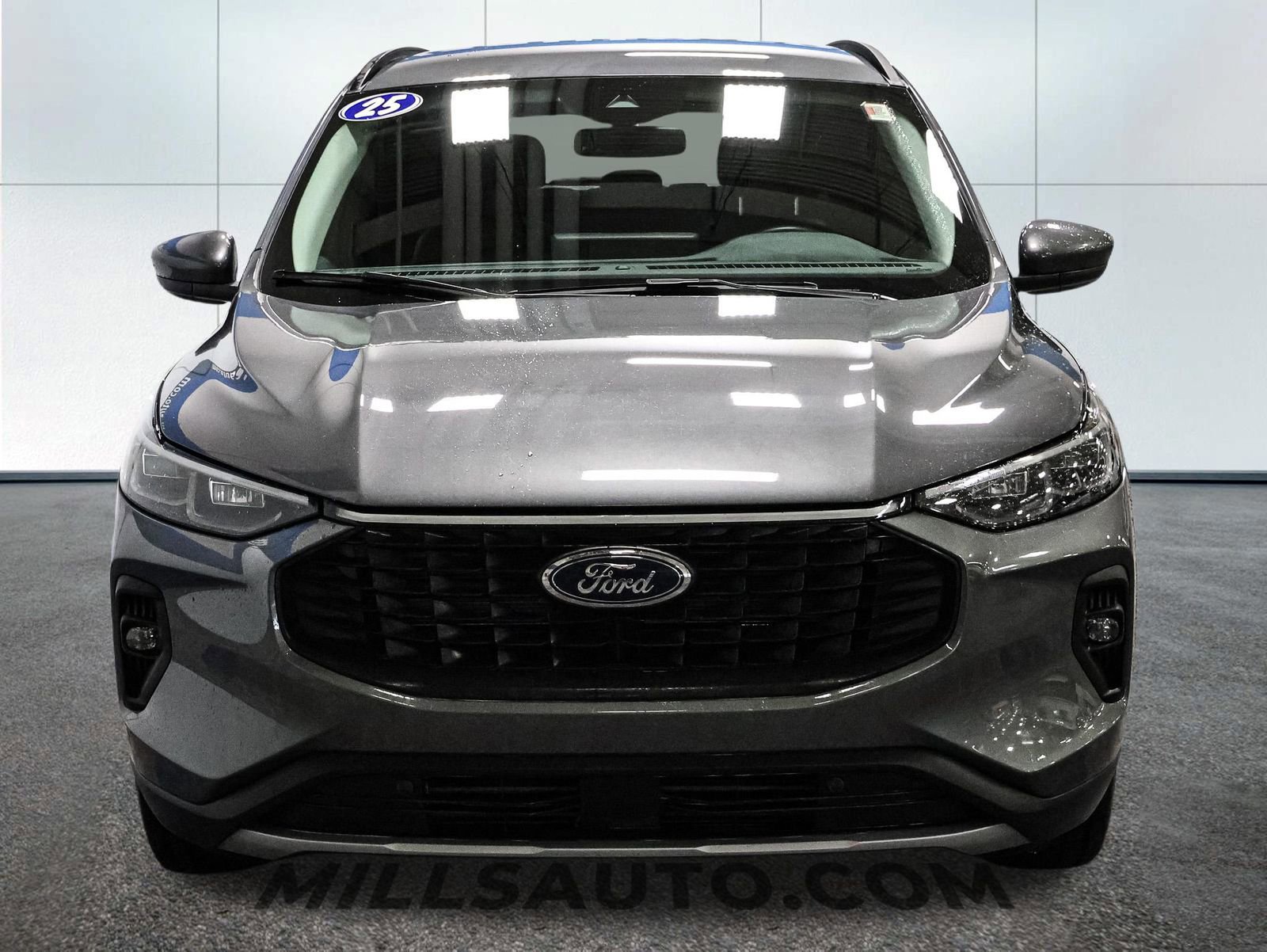 Certified 2025 Ford Escape Platinum AWD/4WD image 12