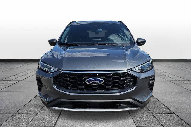Certified 2025 Ford Escape ST-Line FWD image 2