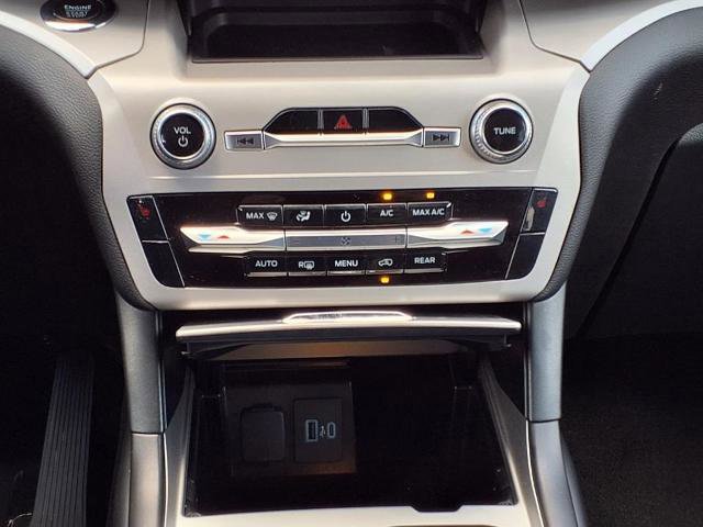 Certified 2023 Ford Explorer XLT image 14