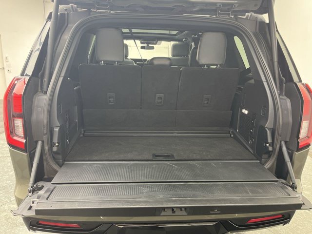 Certified 2025 Ford Expedition Tremor AWD/4WD image 36