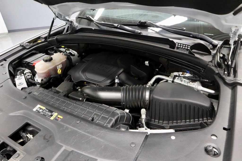 Used 2022 Jeep Grand Cherokee Summit AWD/4WD image 17