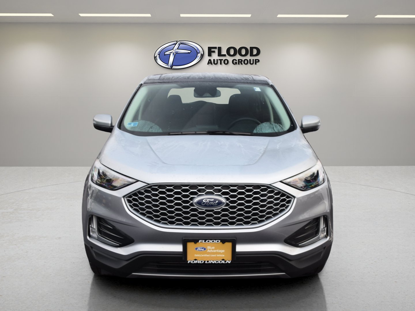 Certified 2023 Ford Edge SEL w/ Convenience Package AWD/4WD image 2