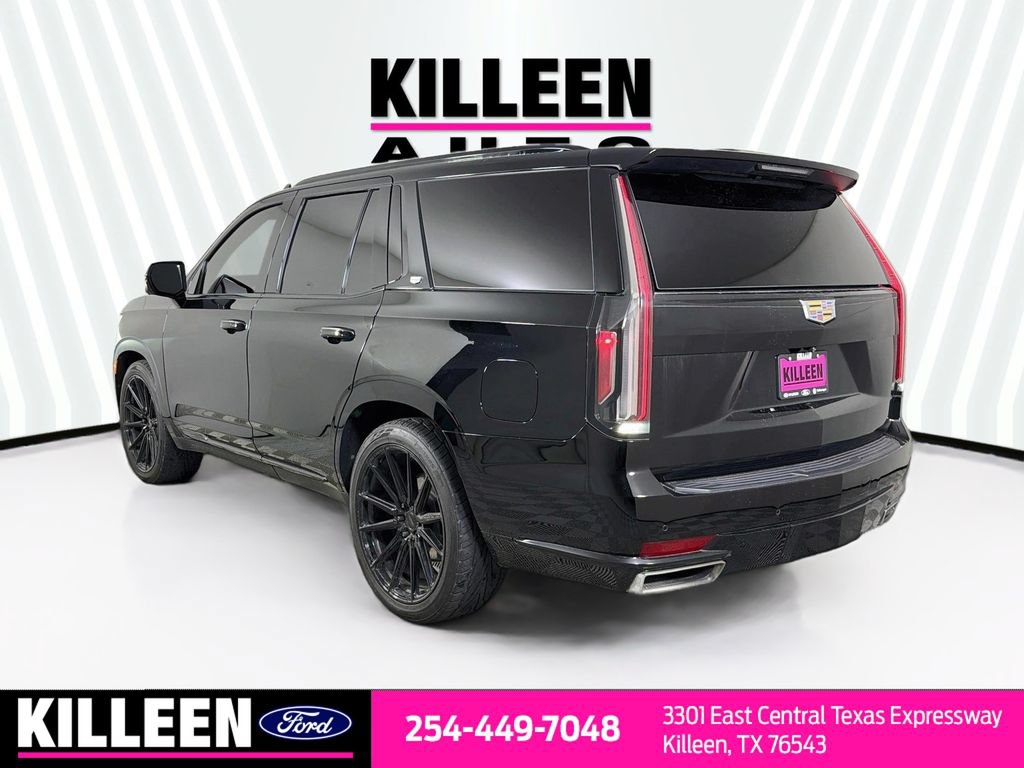 Used 2022 Cadillac Escalade Luxury AWD/4WD image 7