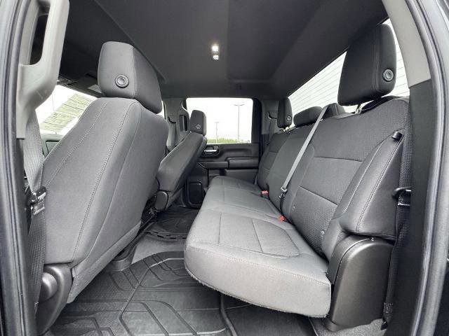 Used 2022 Chevrolet Silverado 2500 Custom w/ Custom Value Package image 14