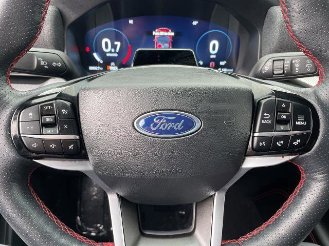 Certified 2025 Ford Explorer ST-Line w/ Premium Package image 18