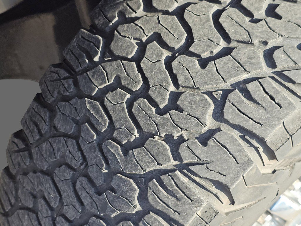 Certified 2017 Ford F350 Lariat w/ Chrome Package image 19