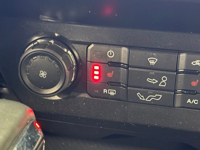 Certified 2019 Ford F150 XLT w/ Equipment Group 302A Luxury image 30