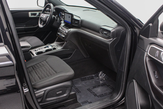 Certified 2020 Ford Explorer XLT AWD/4WD image 16