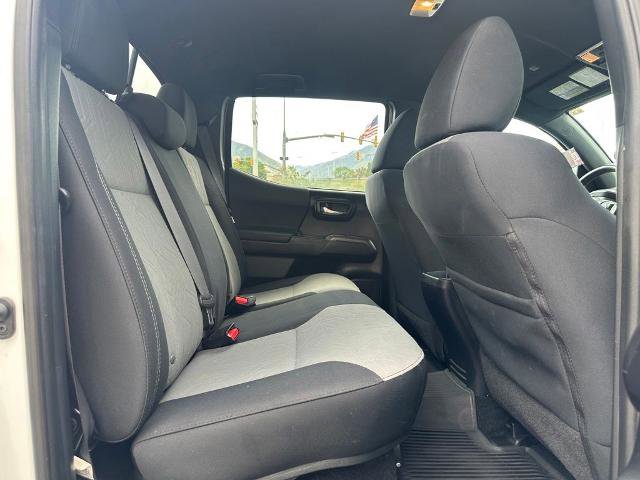 Used 2020 Toyota Tacoma TRD Sport w/ Technology Package AWD/4WD image 39