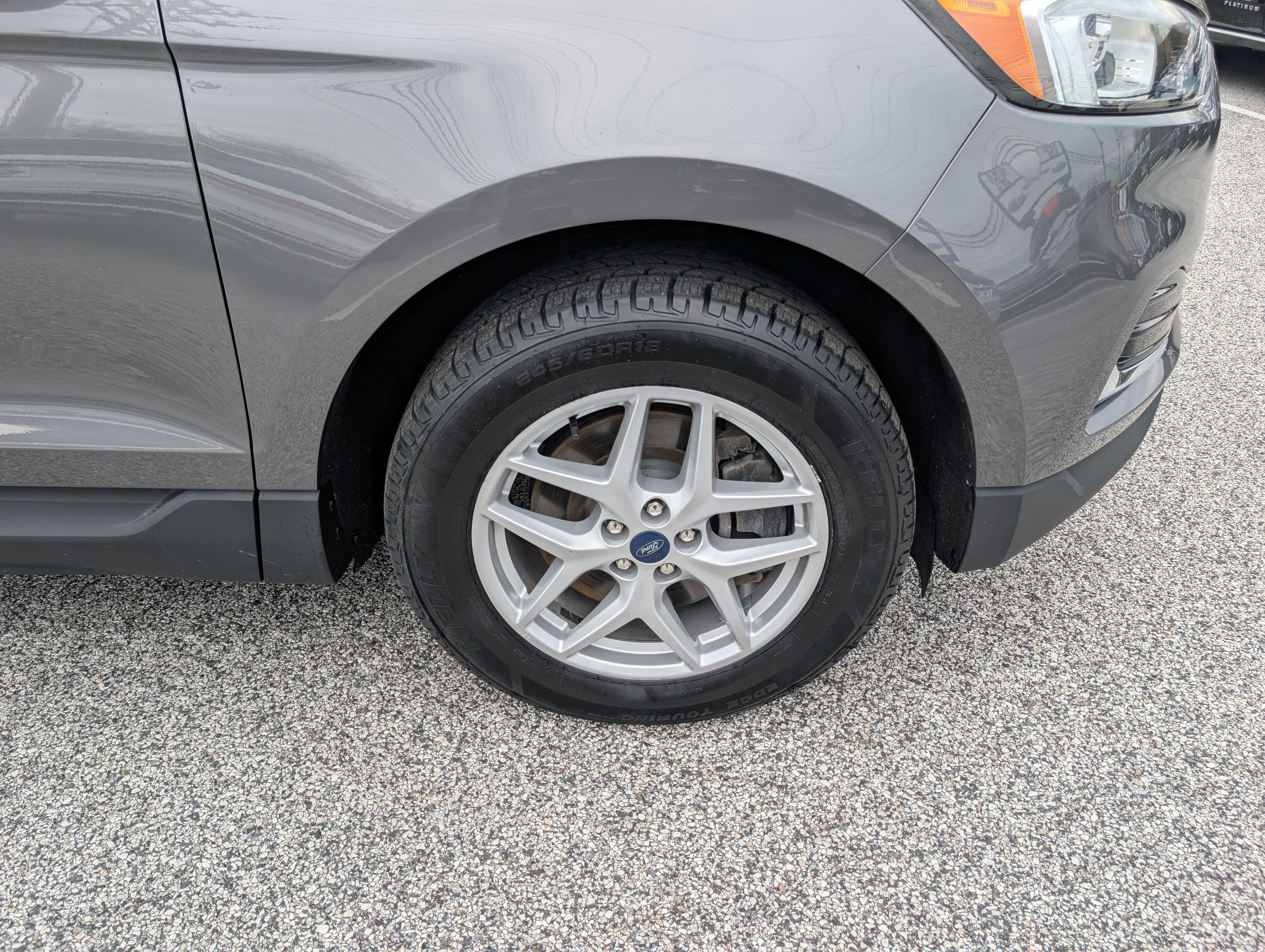 Certified 2022 Ford Edge SEL image 11