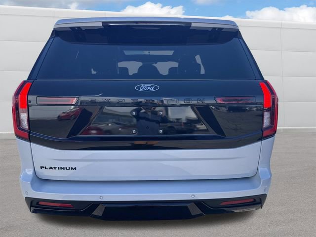 Certified 2025 Ford Expedition Platinum w/ Stealth Performance Package AWD/4WD image 4