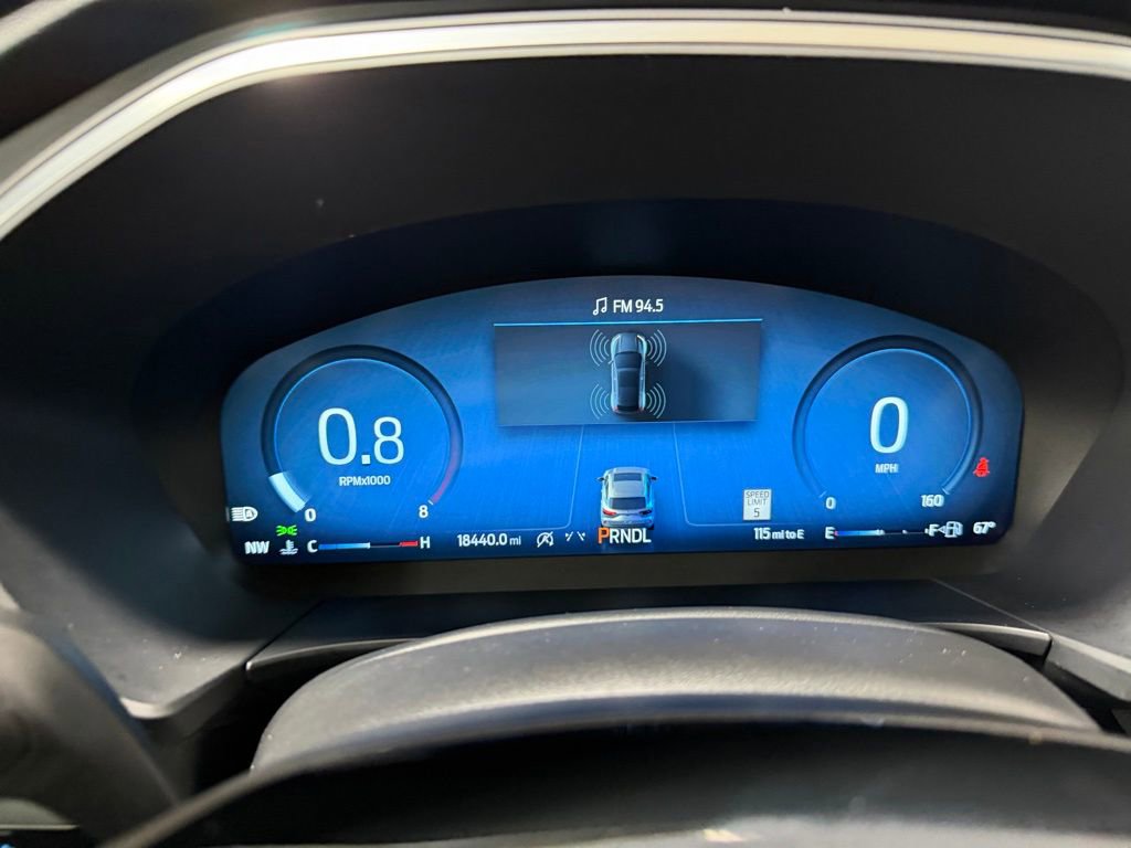 Certified 2025 Ford Escape Platinum AWD/4WD image 19