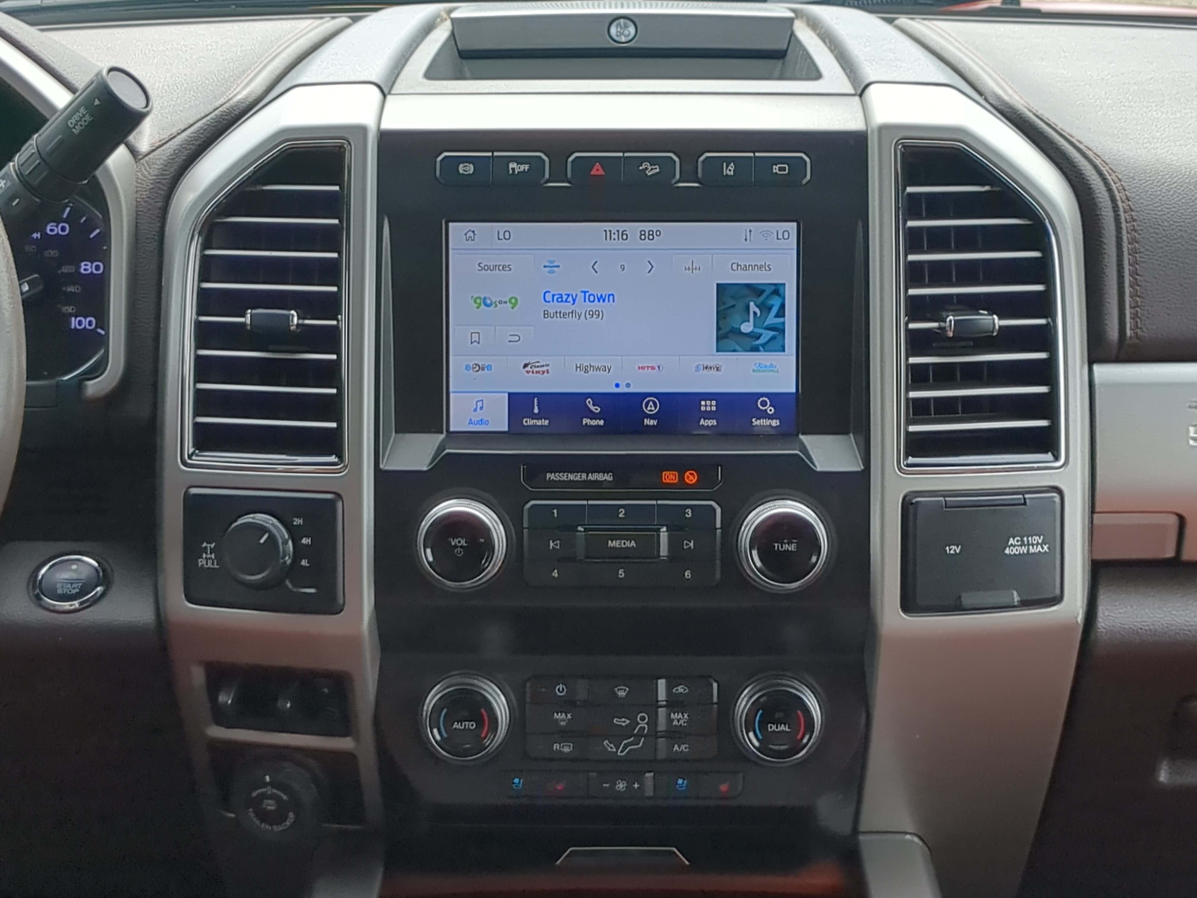 Certified 2021 Ford F250 King Ranch w/ King Ranch Ultimate Package AWD/4WD image 16