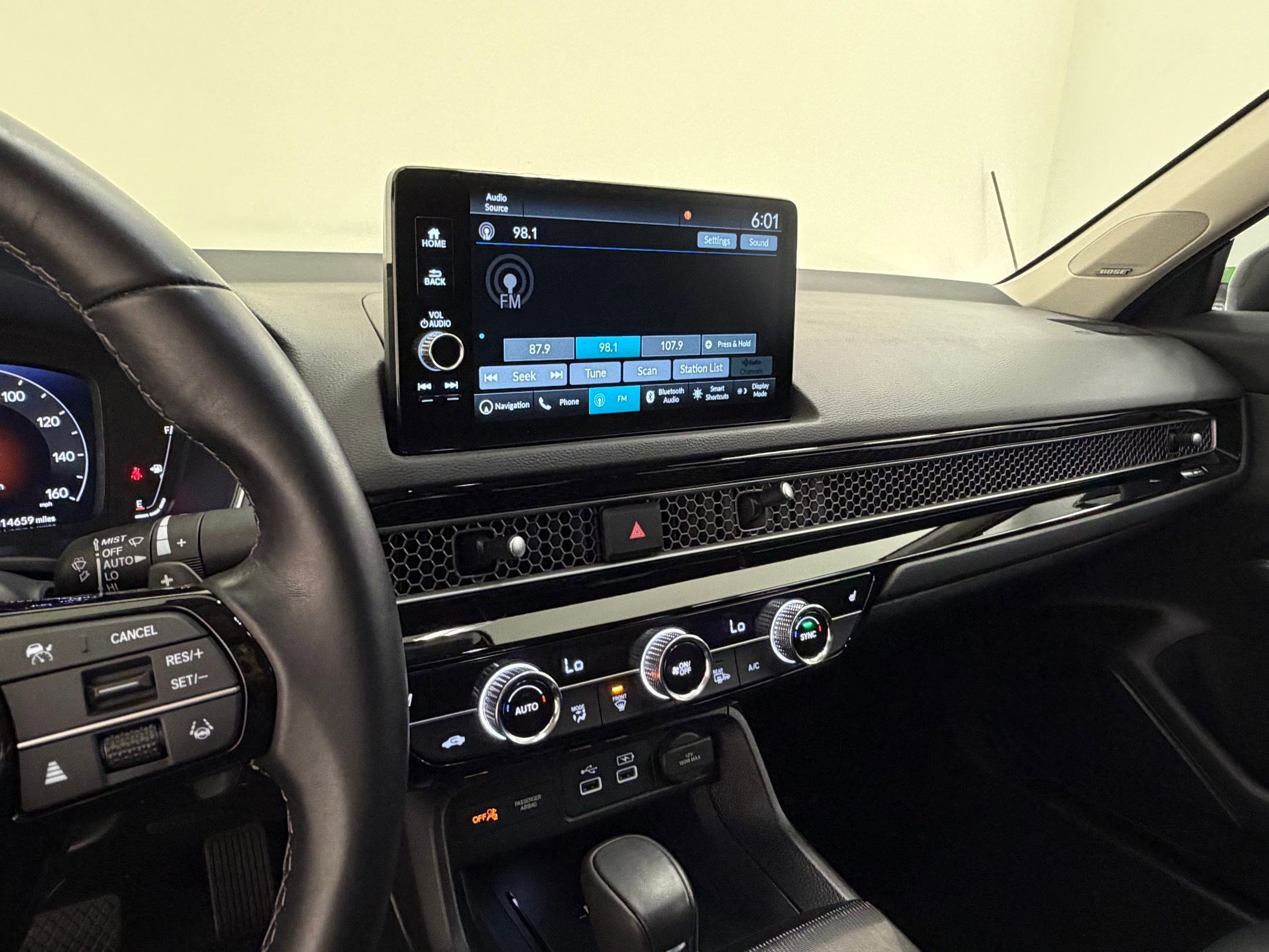 Used 2024 Honda Civic Touring image 26