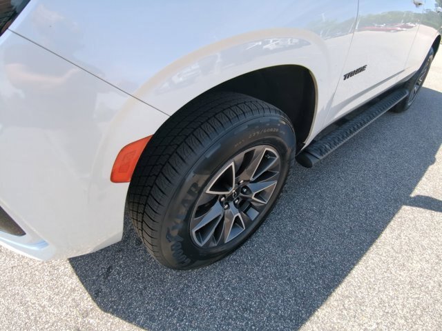 Used 2023 Chevrolet Tahoe Z71 w/ Off-Road Capability Package AWD/4WD image 12