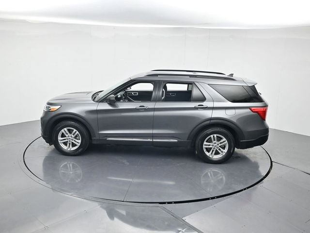 Certified 2024 Ford Explorer XLT image 44