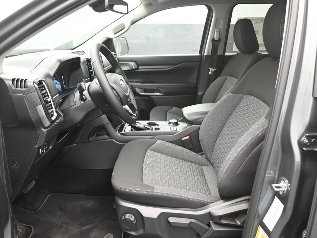 Certified 2025 Ford Ranger XLT w/ FX4 Off-Road Package image 22