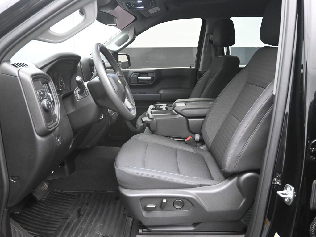 Used 2025 Chevrolet Silverado 1500 Custom image 22