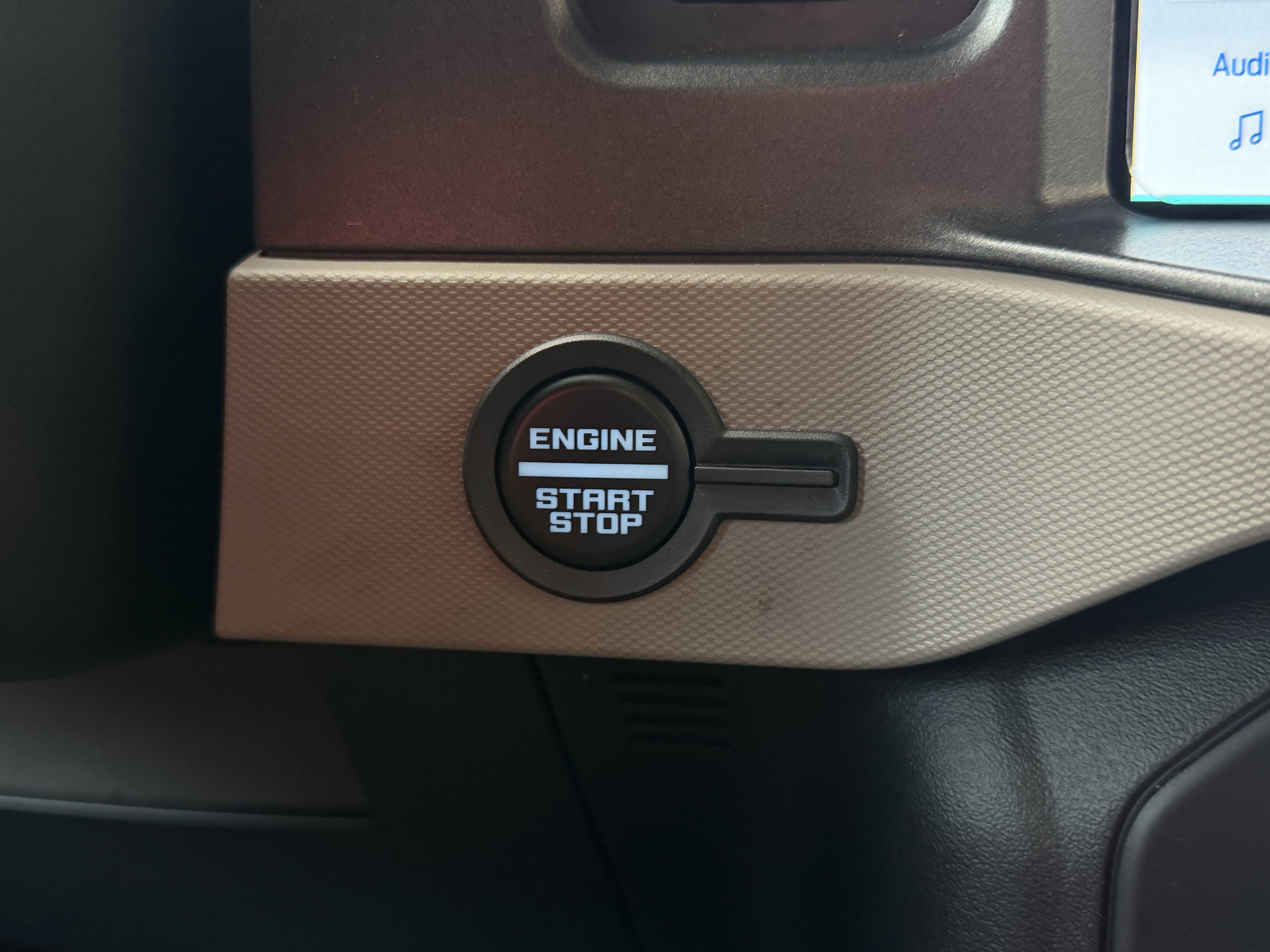 Certified 2024 Ford Bronco Wildtrak AWD/4WD image 26