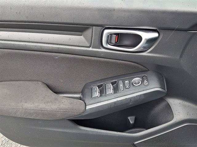 Used 2023 Honda Civic Sport image 16
