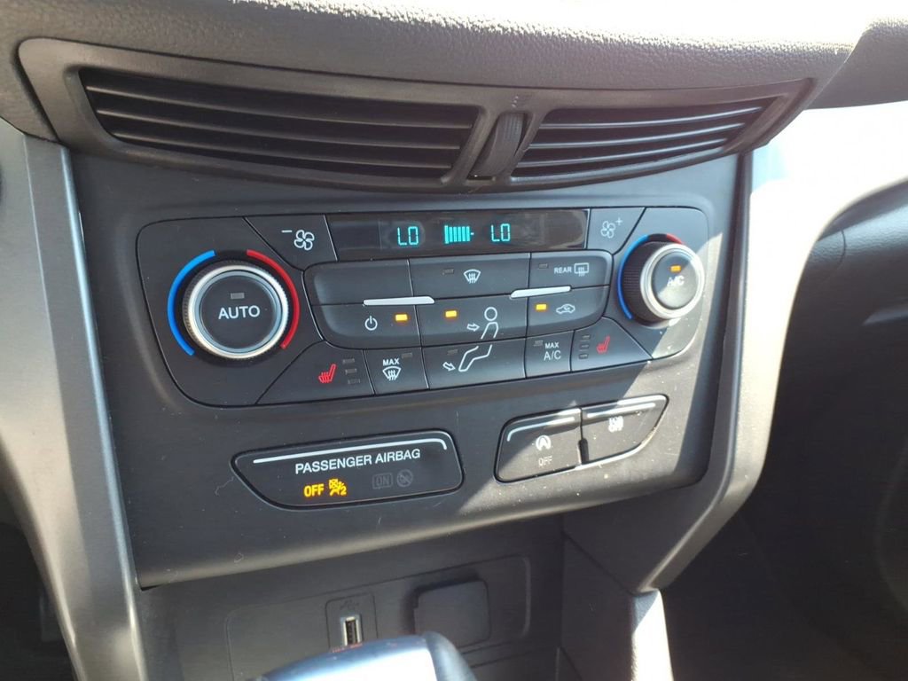 Certified 2019 Ford Escape SEL AWD/4WD image 19