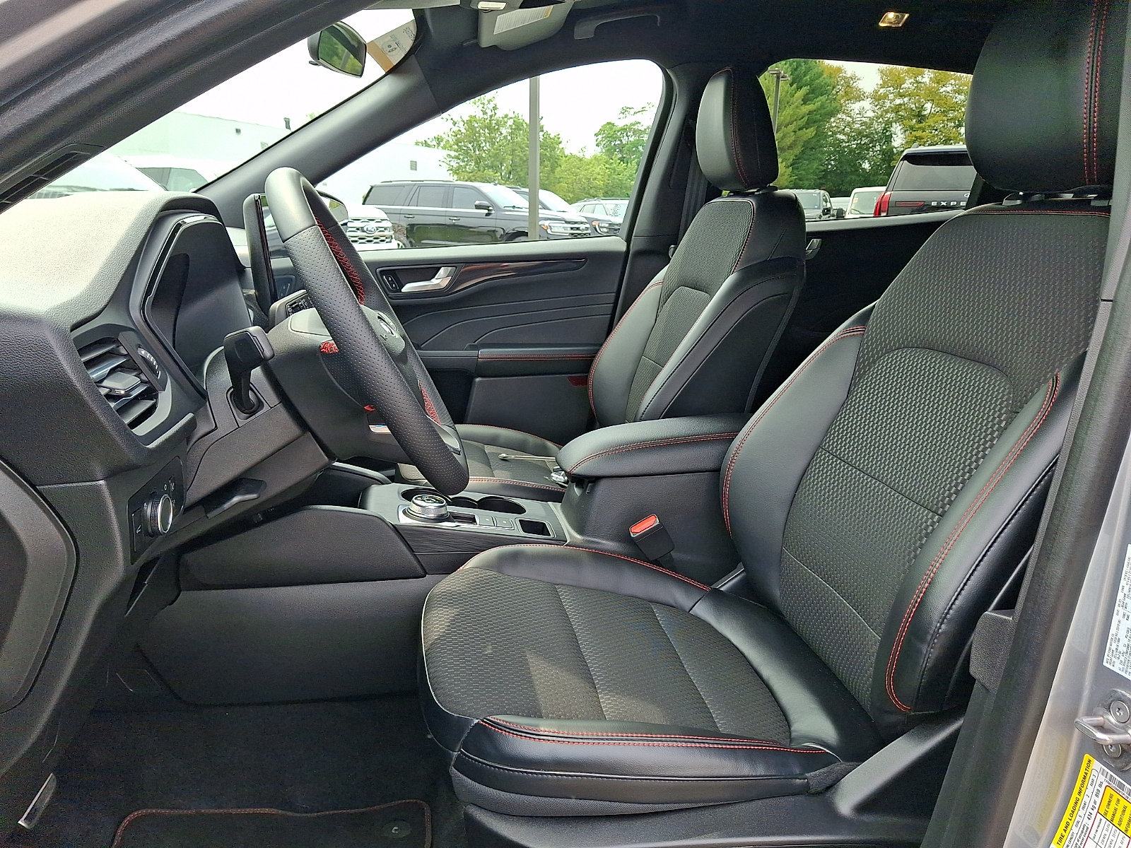 Certified 2023 Ford Escape ST-Line w/ Tech Pack #1 FWD image 16
