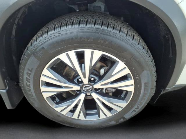 Used 2023 Nissan Rogue SV AWD/4WD image 9