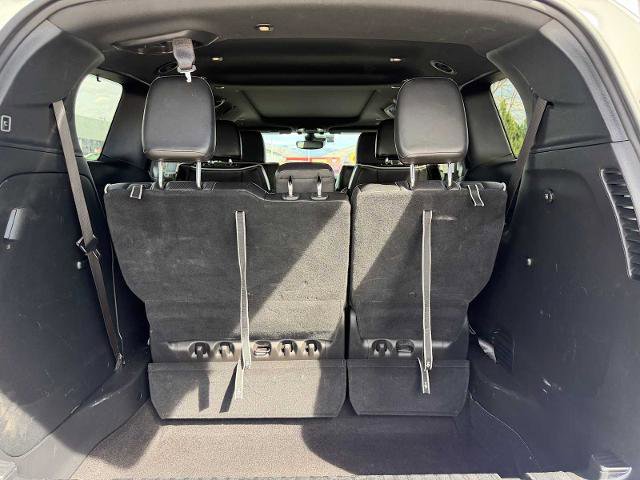 Used 2025 Chrysler Pacifica Limited image 15